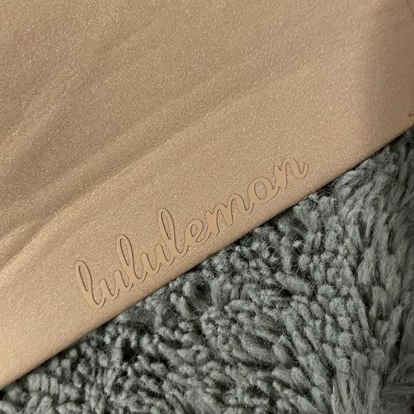 Lululemon bundle - Hold True bras - Picture 2 of 12